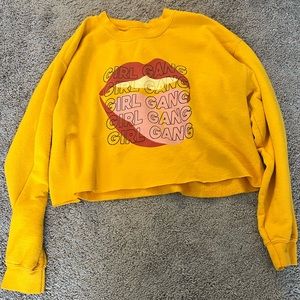 Graphic pullover crewneck